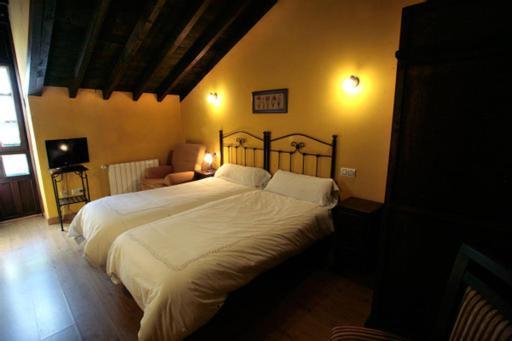 Hotel Rural Casa Cueto Infiesto Εξωτερικό φωτογραφία