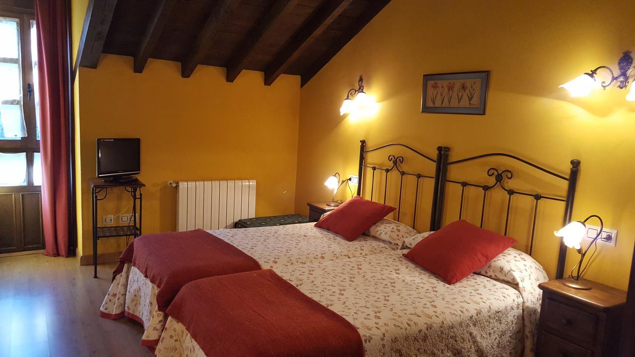 Hotel Rural Casa Cueto Infiesto Εξωτερικό φωτογραφία